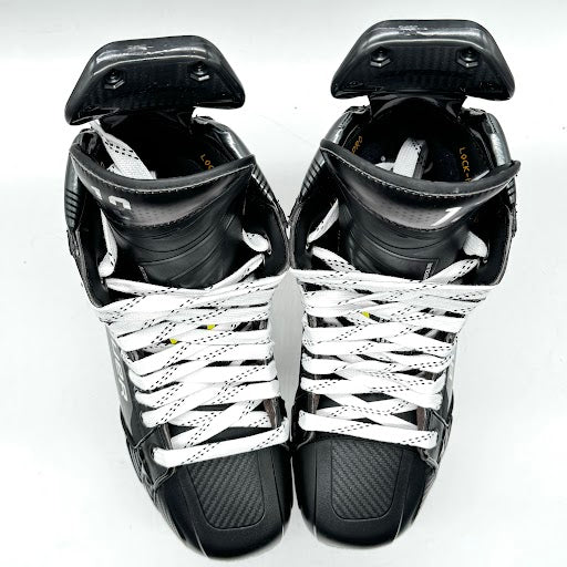 Patins de hockey Bauer Supreme Mach Pro Stock - Taille L : 9 R : 9,25